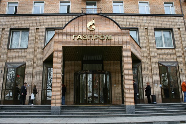 GAZPROM IN CRISI PRODUCE (ANCHE) LAVATRICI