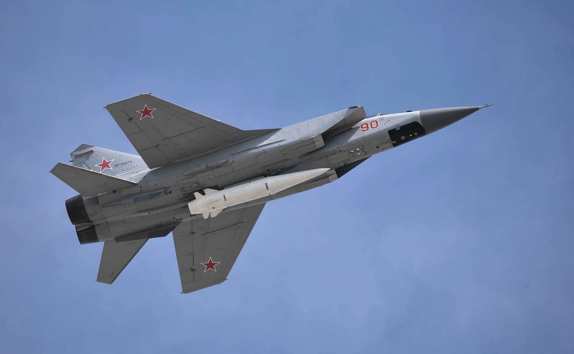 https://upload.wikimedia.org/wikipedia/commons/c/c4/2018_Moscow_Victory_Day_Parade_66.jpg